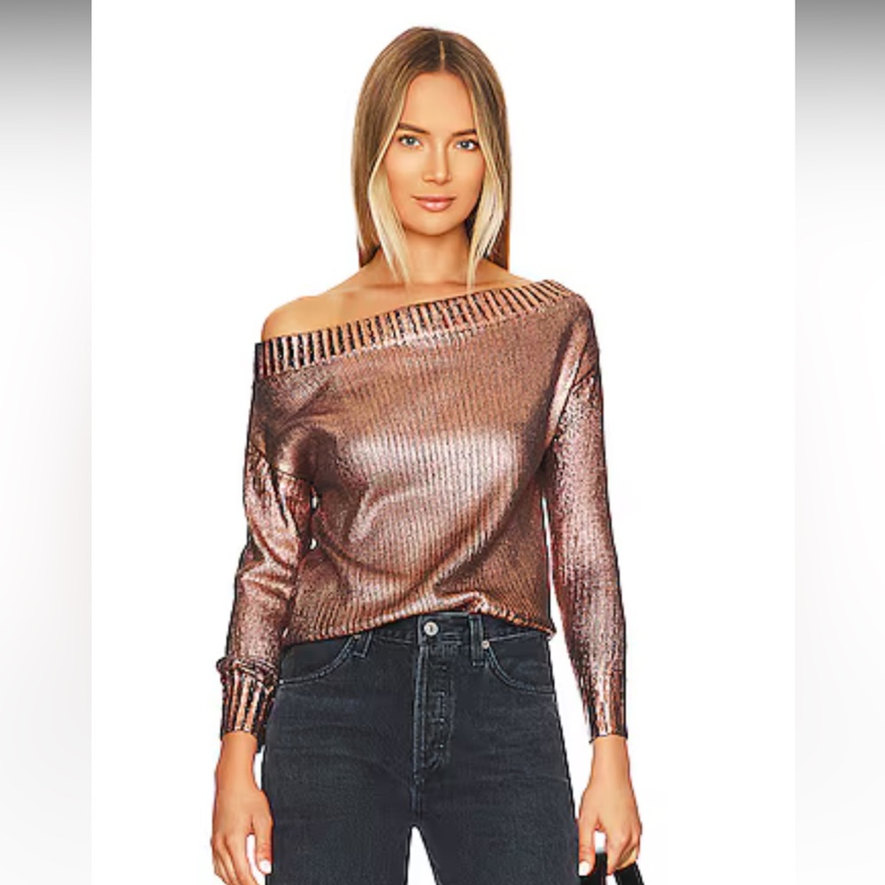 BNWT Superdown Metallic Sweater Size Small